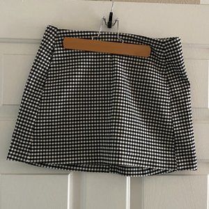Urban Outfitters Black and White Gingham Checkered Mini Skirt